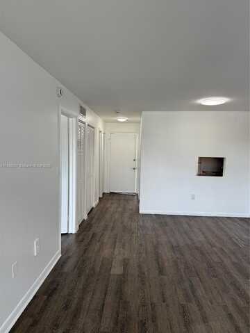 528 Meridian Ave, Miami Beach, FL 33139