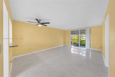 2905 NE Point East Dr, Aventura, FL 33160
