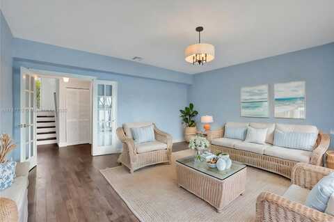 1308 NW 126th Ave, Sunrise, FL 33323