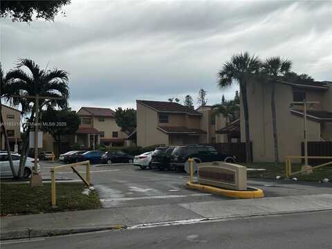 311 W Park Dr, Miami, FL 33172