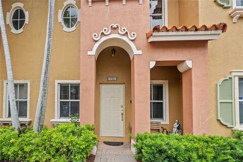 604 SW 107th Ave, Pembroke Pines, FL 33025