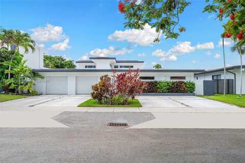 1930 NE 193rd St, Miami, FL 33179