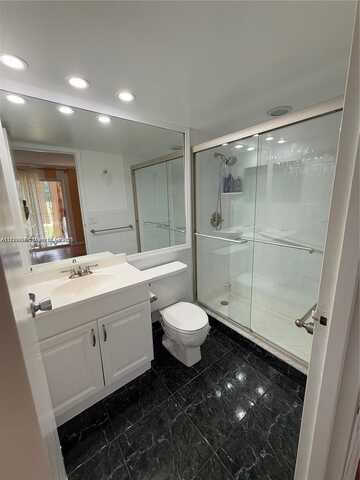 118 Tuscany B, Delray Beach, FL 33446