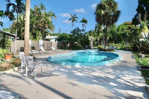 110 SW 20th Ave, Fort Lauderdale, FL 33312