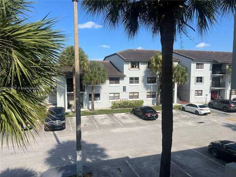 7230 NW 179th St, Hialeah, FL 33015
