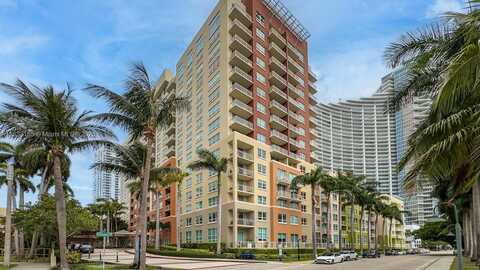 2000 N Bayshore Dr, Miami, FL 33137
