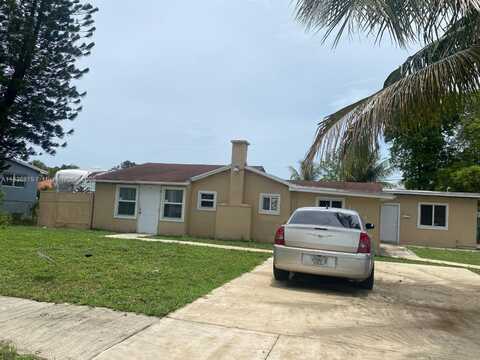 1124 NW 100th Ter, Miami, FL 33150