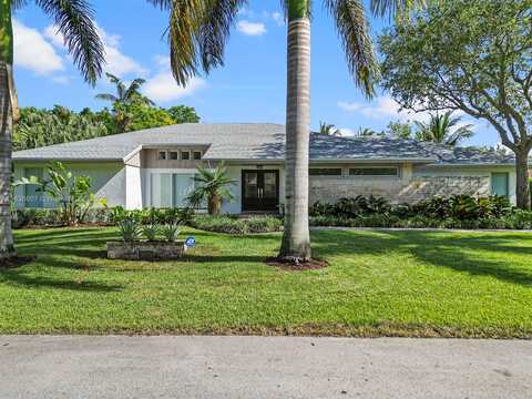7800 SW 181st Ter, Palmetto Bay, FL 33157