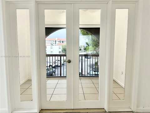 10237 NW 9th St Cir, Miami, FL 33172