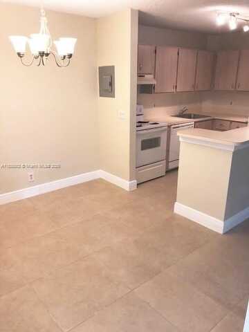 10701 Cleary Blvd, Plantation, FL 33324