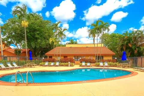 11236 SW 11 ST, Pembroke Pines, FL 33025
