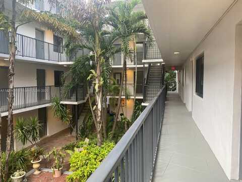 3242 Mary St, Miami, FL 33133