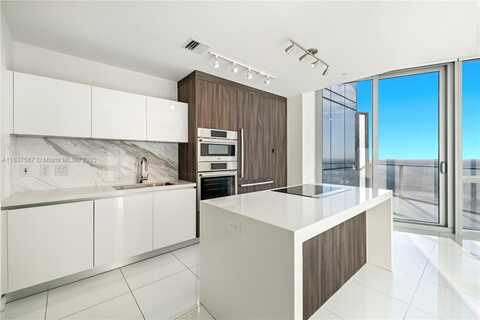 851 NE 1st Ave, Miami, FL 33132