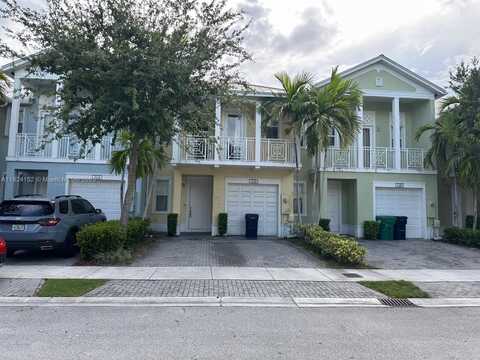 7530 NW 114th Pl, Doral, FL 33178
