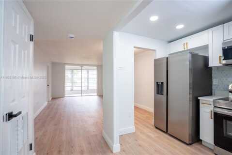 2780 N Pine Island Rd, Sunrise, FL 33322