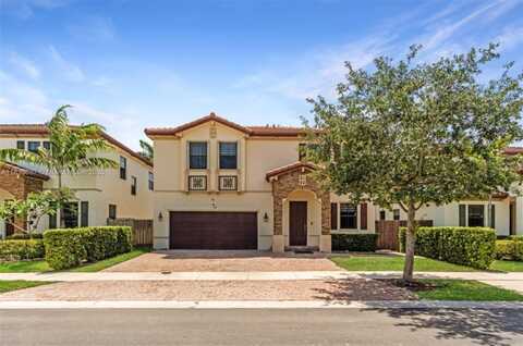 724 SE 37th Ave, Homestead, FL 33033