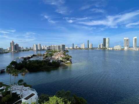 3000 Island Blvd, Aventura, FL 33160
