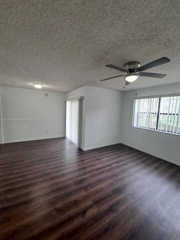 540 S Park Rd, Hollywood, FL 33021