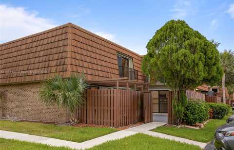 1170 SW 118th Ter, Davie, FL 33325