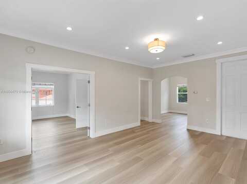 2431 Biscayne Blvd, Miami, FL 33137