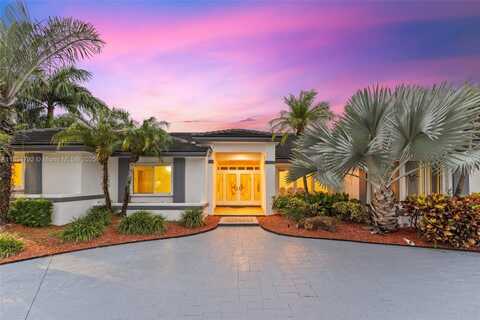 10080 SW 145th St, Miami, FL 33176