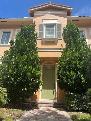131 Ennis Ln, Jupiter, FL 33458