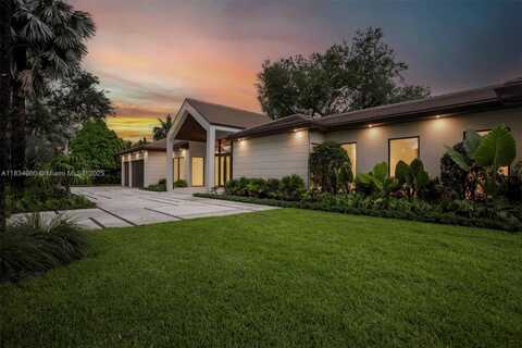 6445 SW 102nd Ave, Miami, FL 33173