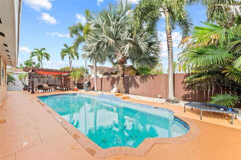 17130 SW 93rd Ave, Palmetto Bay, FL 33157