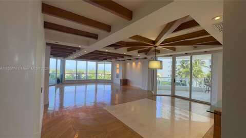 21150 Point Pl, Aventura, FL 33180
