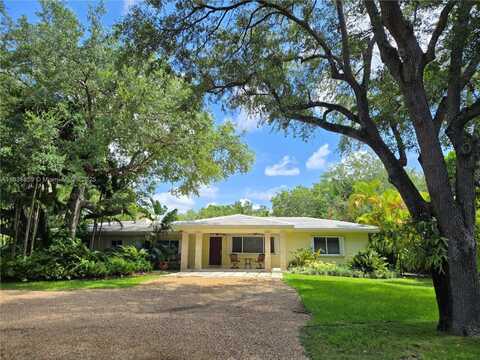 7895 SW 122nd St, Pinecrest, FL 33156