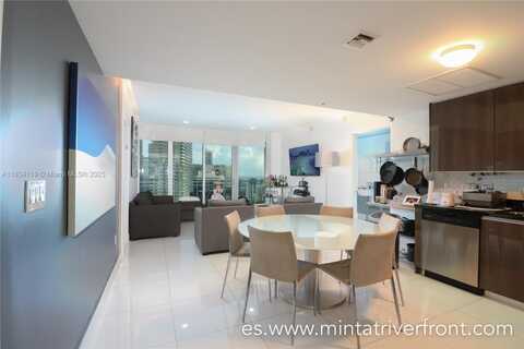 92 SW 3rd St, Miami, FL 33130
