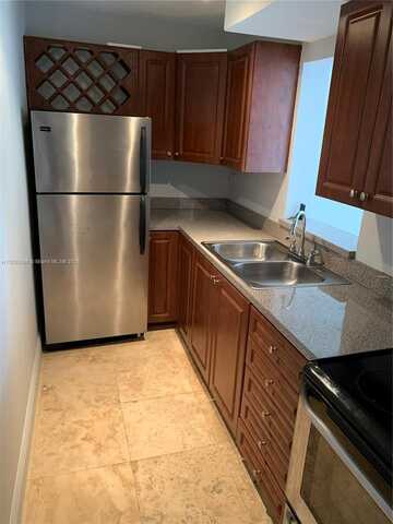 1740 NW N River Dr, Miami, FL 33125