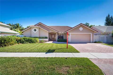 850 Amherst Ave, Davie, FL 33325