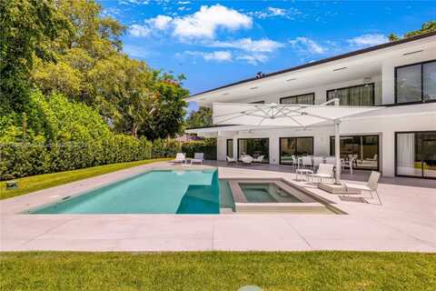 7180 E Lago Dr, Coral Gables, FL 33143