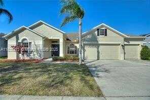 1851 Soaring Hights Circle, Orlando, FL 32837