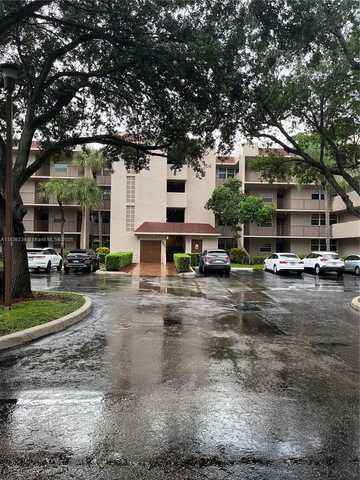 1931 Sabal Palm Dr, Davie, FL 33324