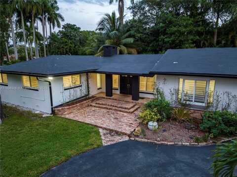 2100 SW 28th Way, Fort Lauderdale, FL 33312