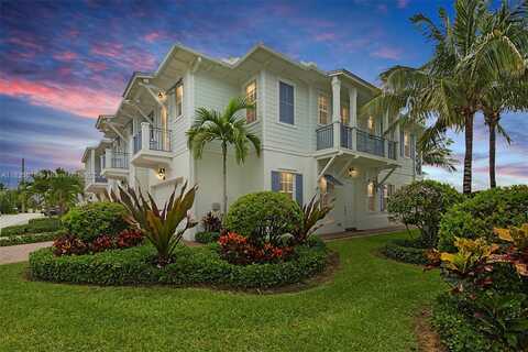 122 Ocean Breeze Dr, Juno Beach, FL 33408