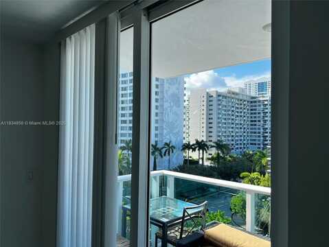 1035 West Ave, Miami Beach, FL 33139