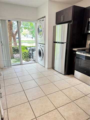 7900 NW 6th St, Pembroke Pines, FL 33024