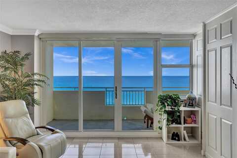 3180 S Ocean Dr, Hallandale Beach, FL 33009