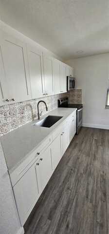 915 Avenue M, Fort Pierce, FL 34950
