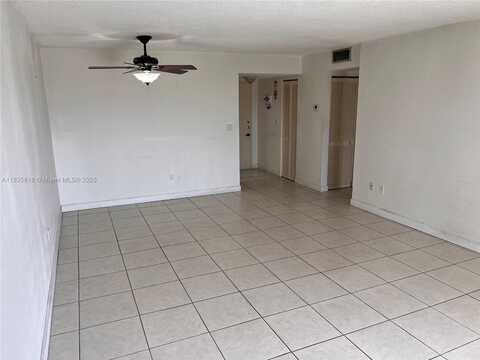 7727 SW 86th St, Miami, FL 33143