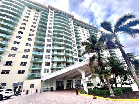 19390 Collins Ave, Sunny Isles Beach, FL 33160