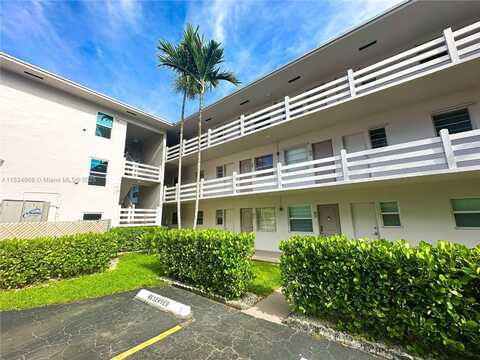 700 Layne Blvd, Hallandale Beach, FL 33009