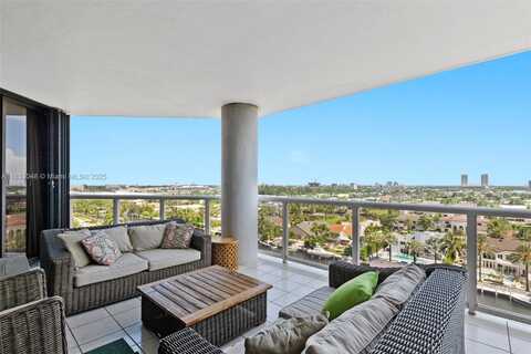 3598 Yacht Club Dr, Aventura, FL 33180