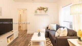 27 NE 60th Ter, Miami, FL 33137