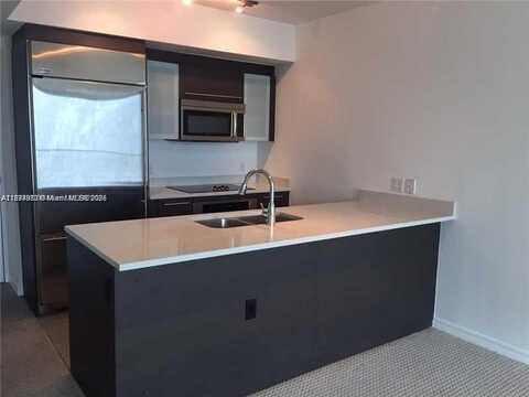 55 SE 6th St, Miami, FL 33131