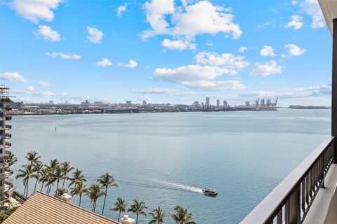520 Brickell Key Dr, Miami, FL 33131