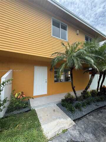 157 NE 12th Ave, Homestead, FL 33030